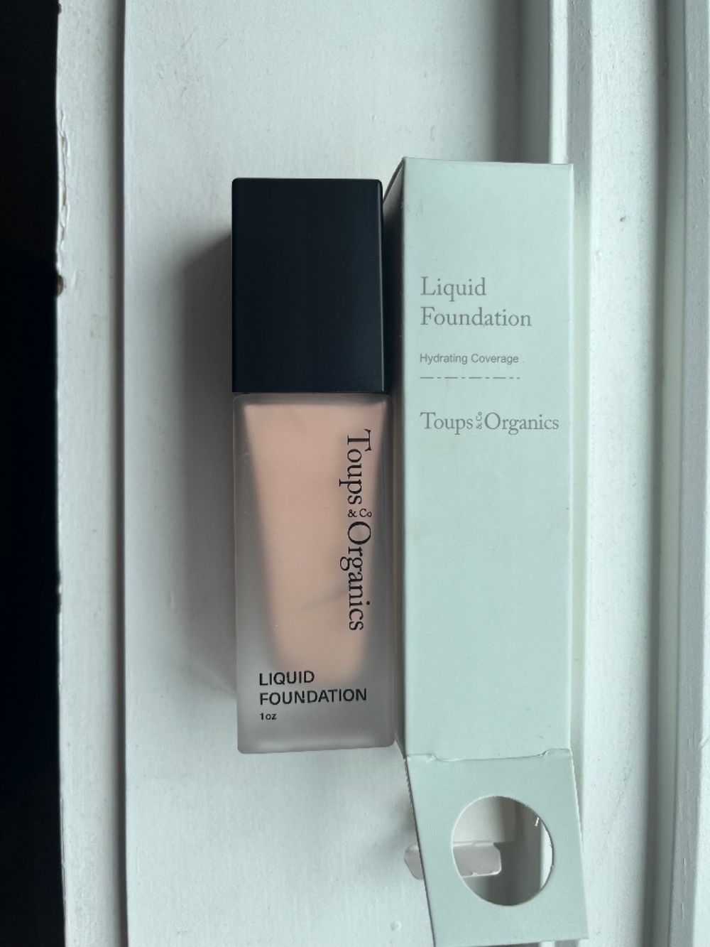 New in box Toups & Co liquid foundation — gulf sand
